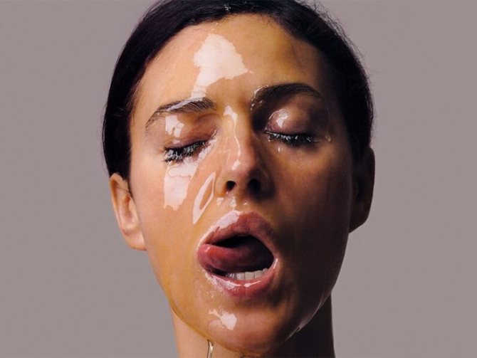 девушка и мед