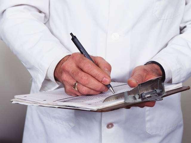 Показания к применению свечей Вольтарен