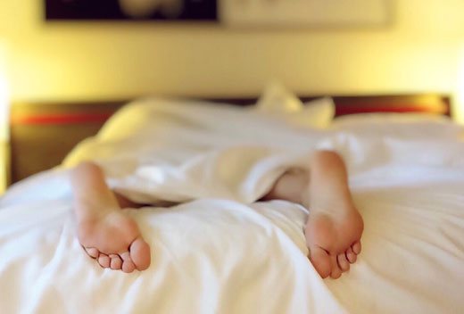 ступни мужчины