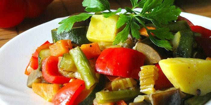 Тушеные овощи