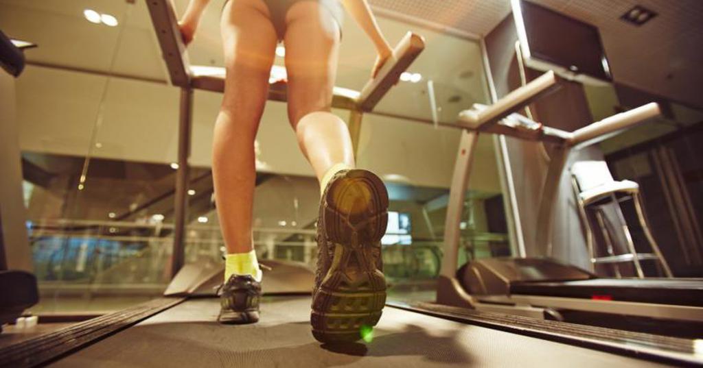 тренажер для бедер и ягодиц