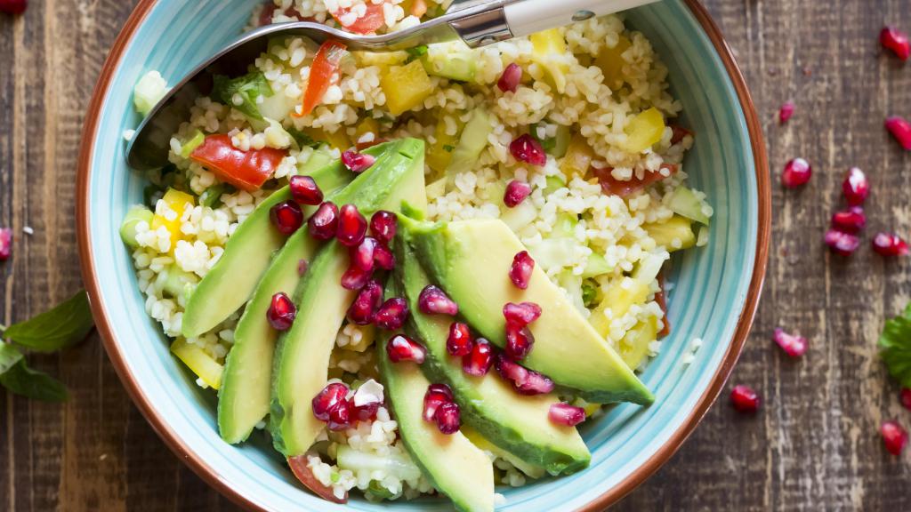 Кускус с авокадо