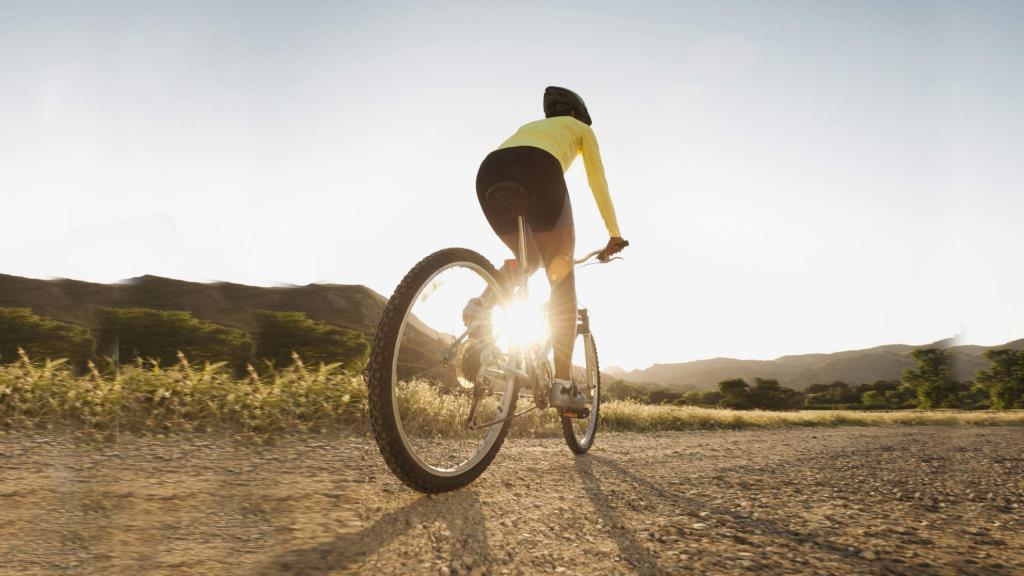 Кататься на велике