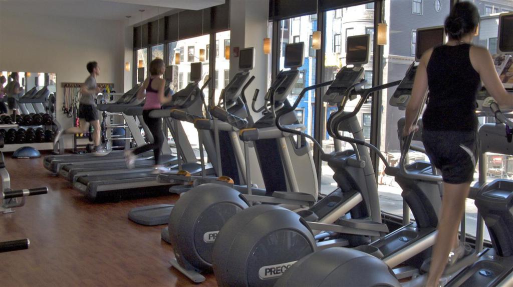 упражнения на жиросжигание в тренажерном зале