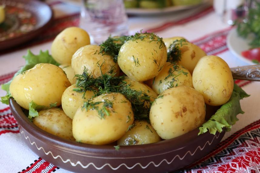 Отварной картофель