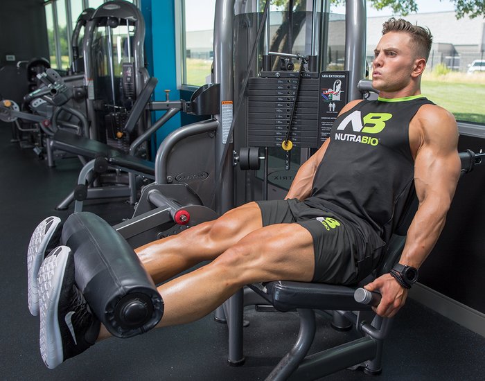 Программа тренировок в тренажерном зале для ног