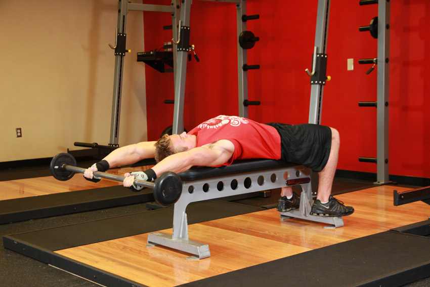 пуловер со штангой