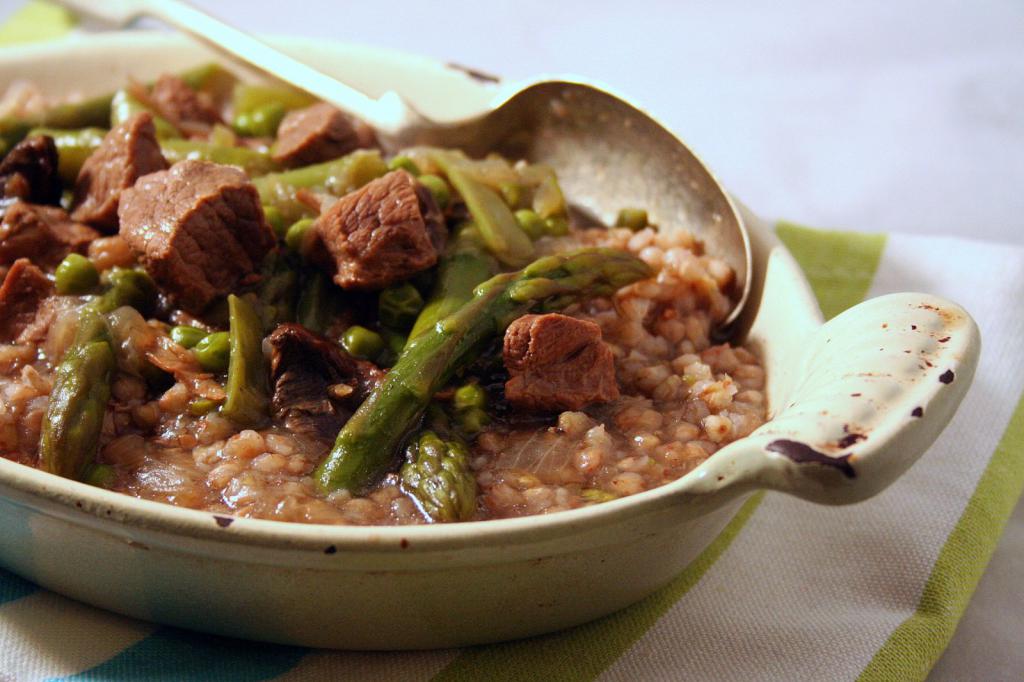 Мясо с гречкой