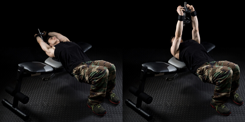 пуловер лежа с гантелей техника выполнения