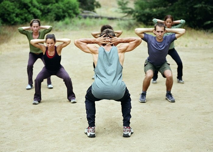 Коллективные приседания