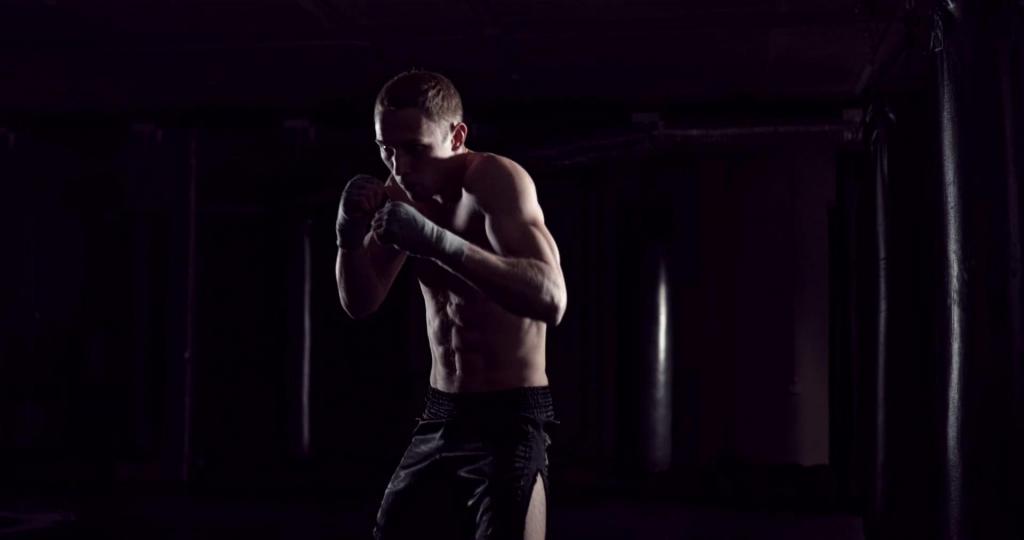 Боец тренируется сам