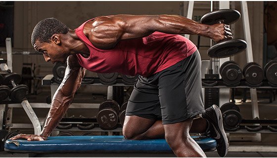 Упражнение на трицепс