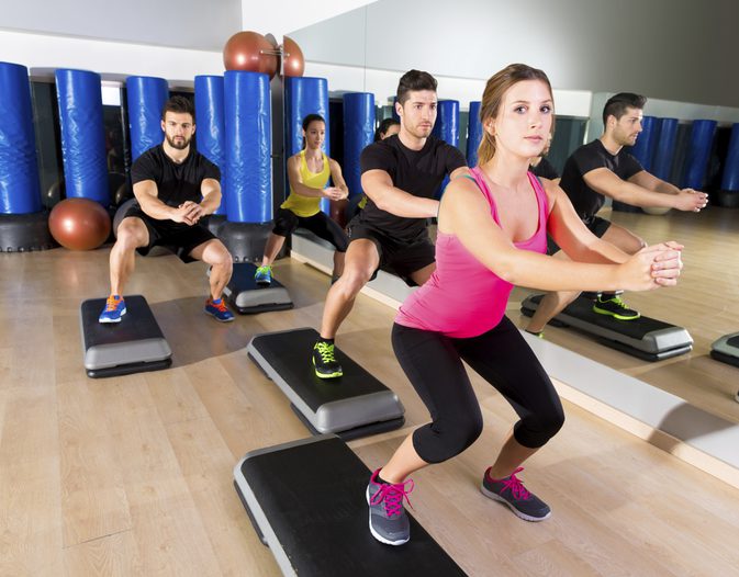 занятия в спортзале