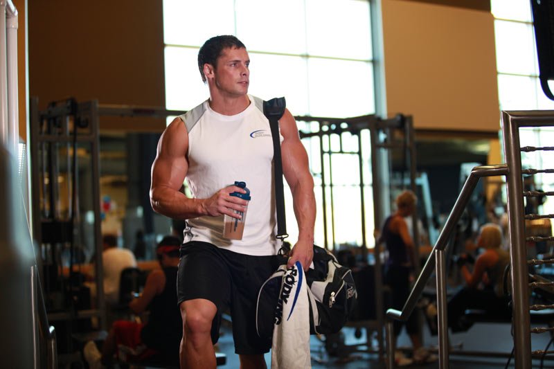 тренировка в тренажерном зале