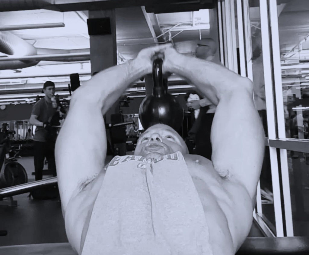 упражнения для груди