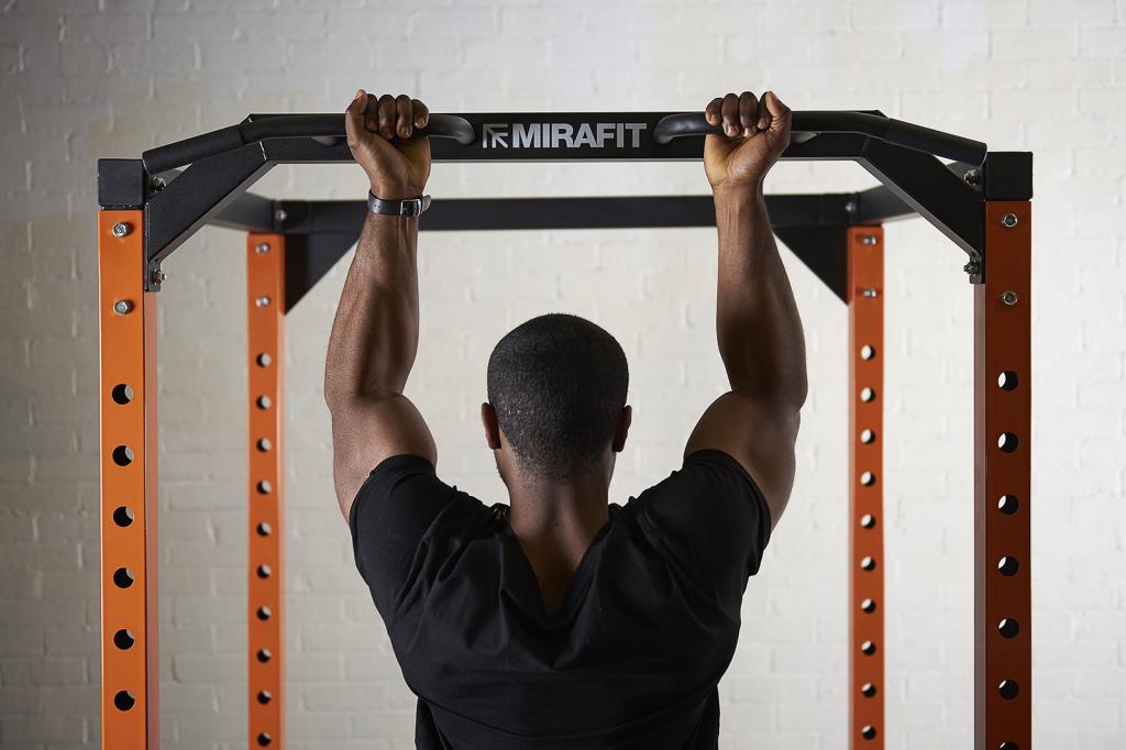 подтягивание на турнике обратным хватом