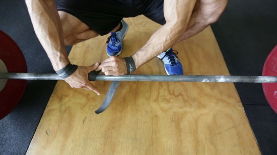 как надевать кистевые ремни