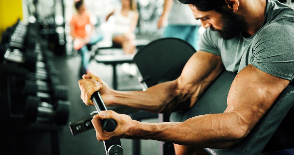 Сколько раз в неделю качать руки?