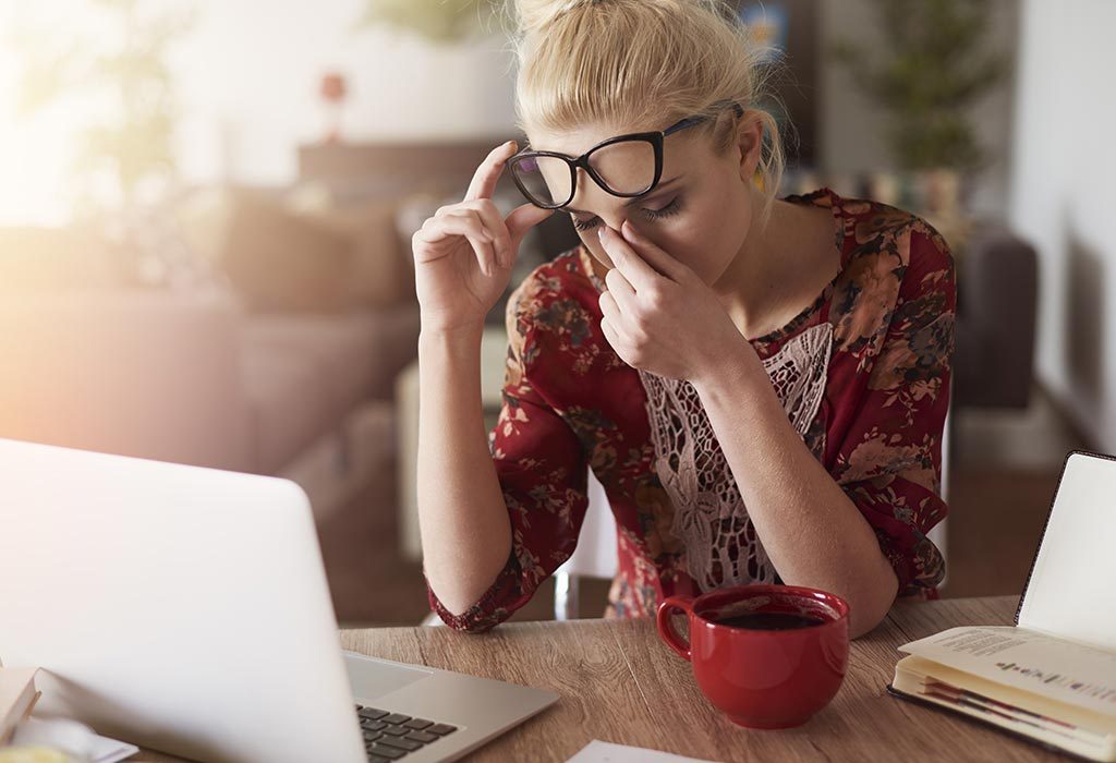 Женщина устала