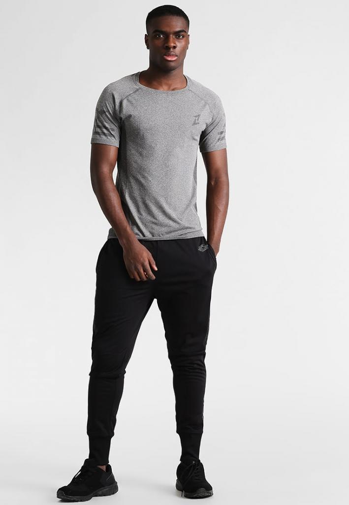 спортивная одежда