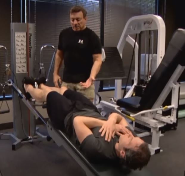 тренажер бицепс бедра