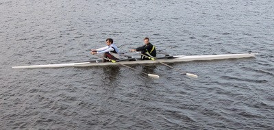 Lodka dlia akademicheskoi grebli 2