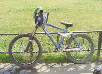 Sloupstail na velosipede 2