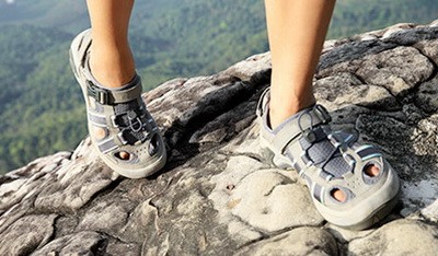 Turisticheskaia obuv 2