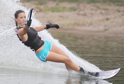 Slalomnaia vodnaia lyzha 2